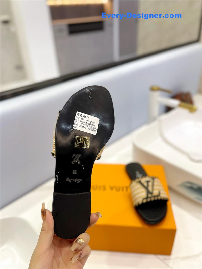 l0vis Vvtt0n lv logo flat slippers