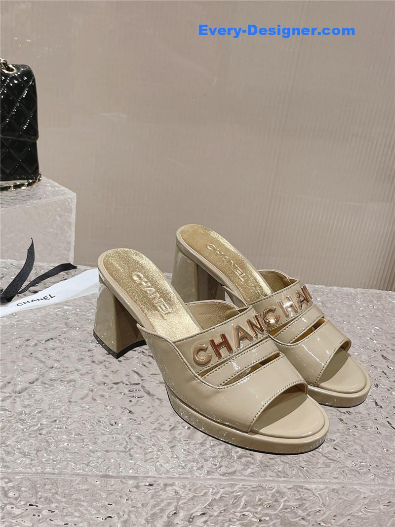 CC platform high heel slippers