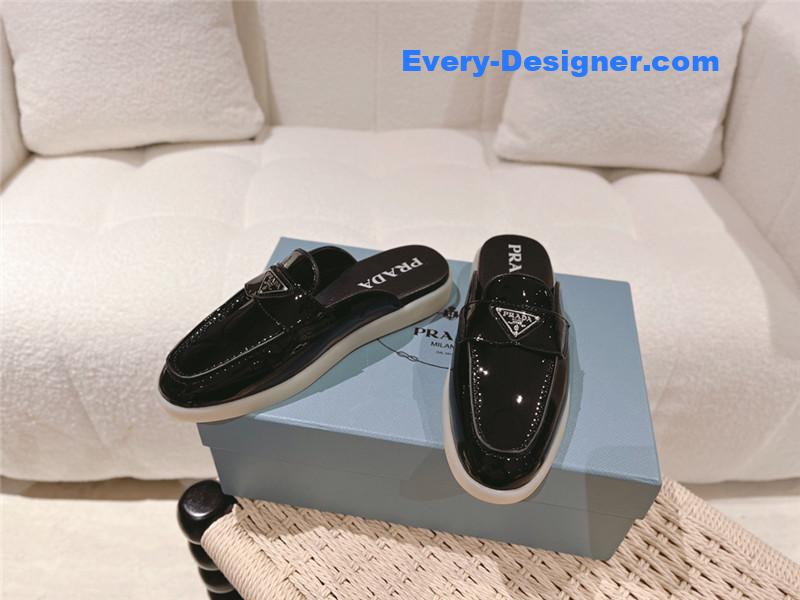 Pra*a spring and summer new slip-on loafers