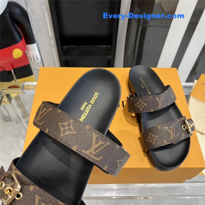 l0vis Vvtt0n lv spring summer beach slippers