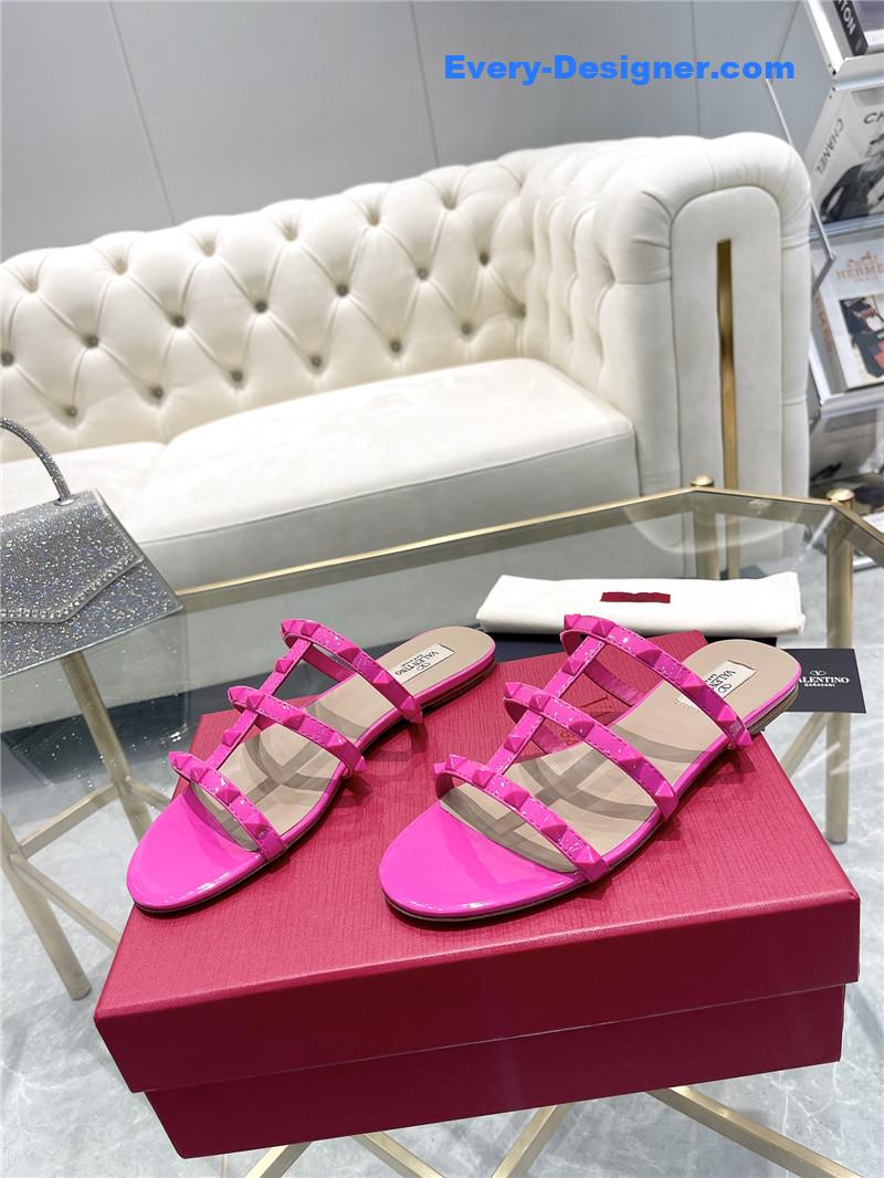 Va1e*ntin0 classic studded sandals