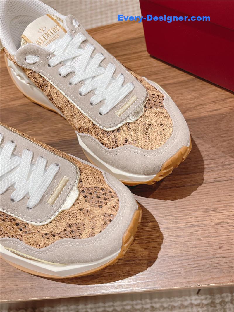 Va1e*ntin0 brand new logo letter lace sneakers