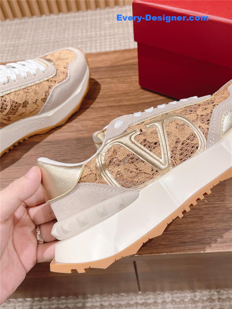 Va1e*ntin0 brand new logo letter lace sneakers
