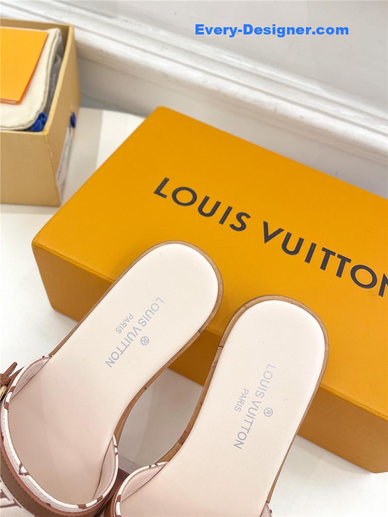 l0vis Vvtt0n lv latest hot style slippers
