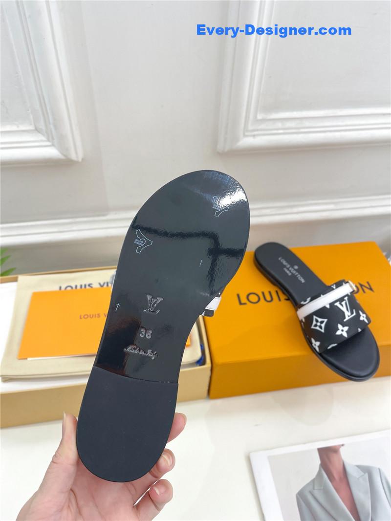 l0vis Vvtt0n lv latest hot style slippers