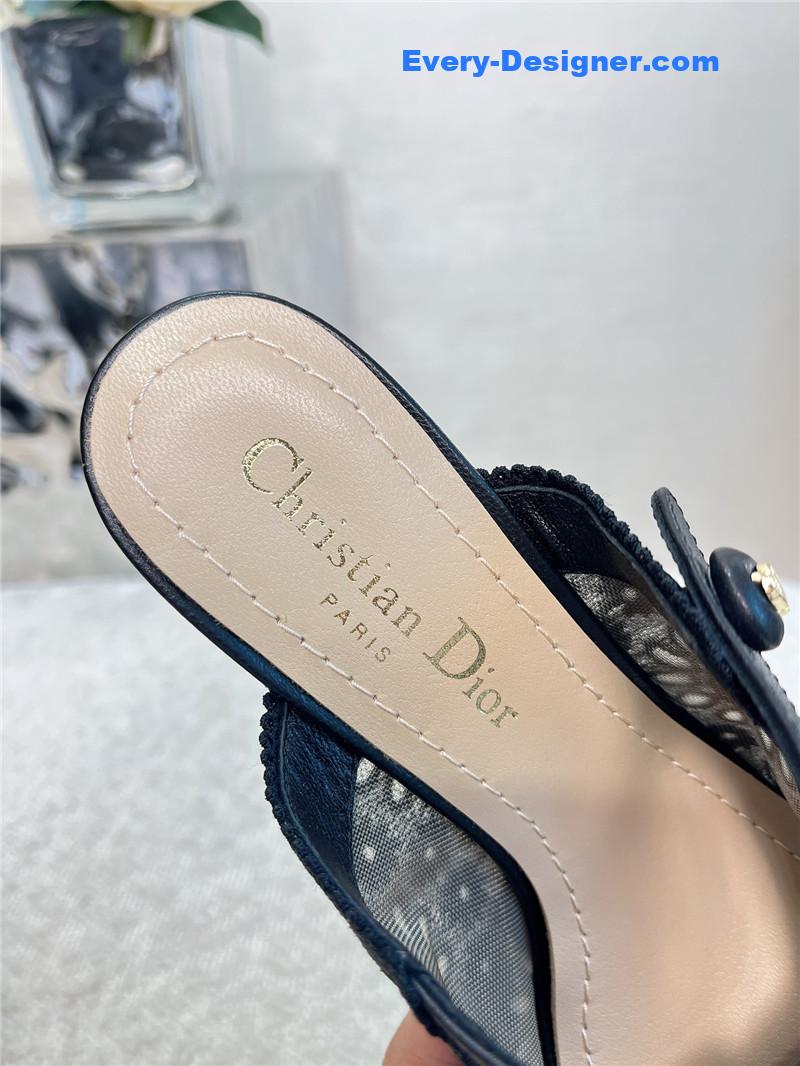 D10r capture mules