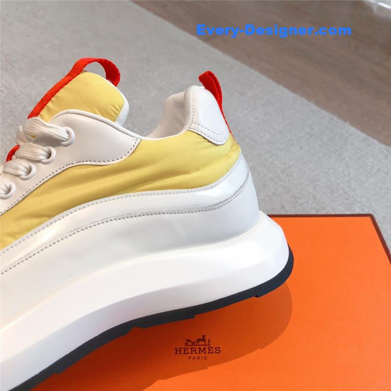 H**me5 new sneakers