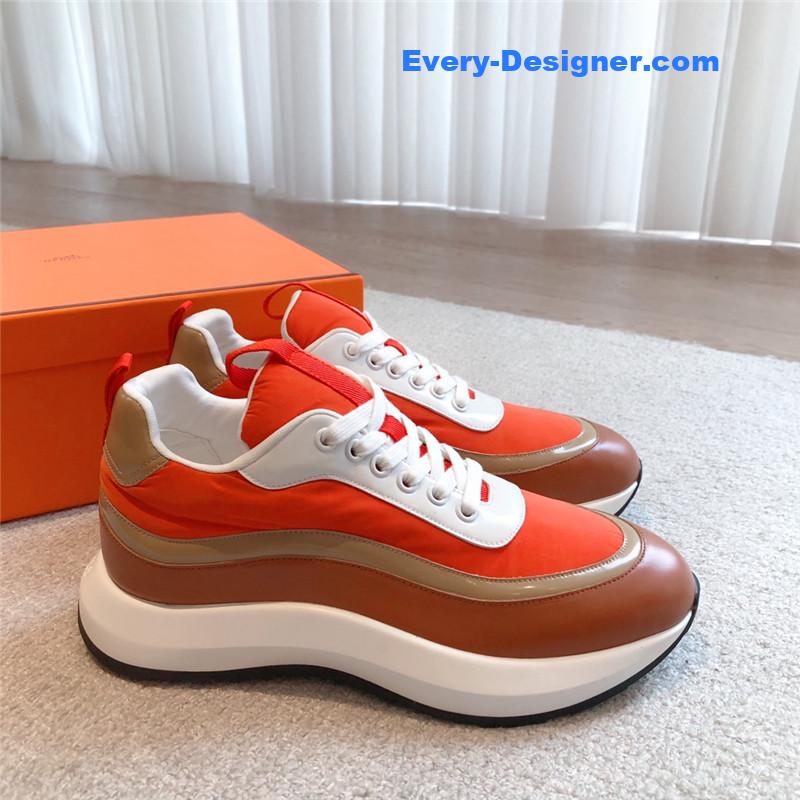 H**me5 new sneakers