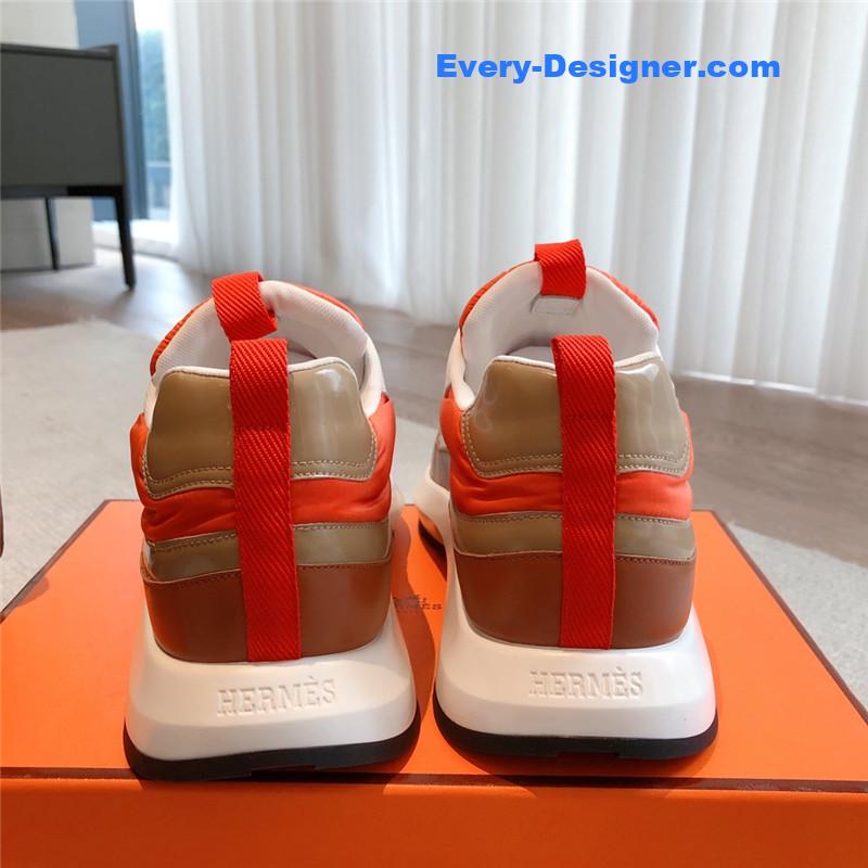 H**me5 new sneakers