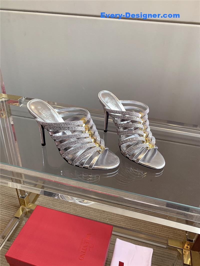 Va1e*ntin0 summer new high heel slippers