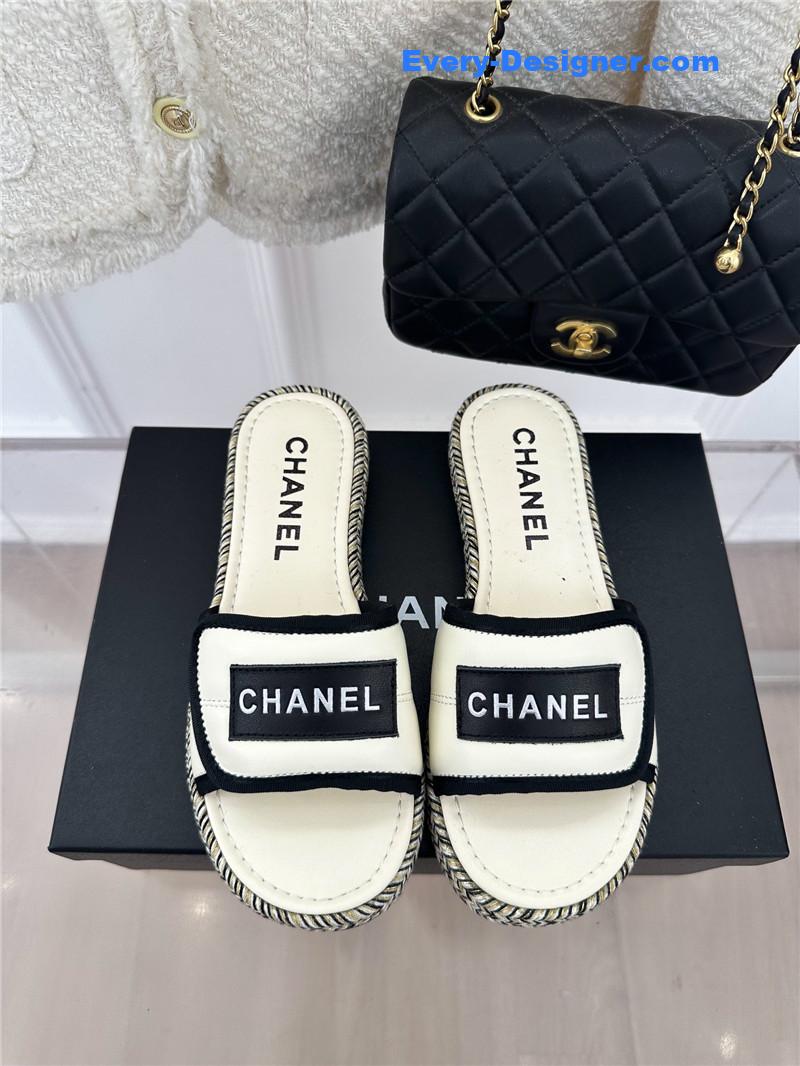CC velcro lazy slippers