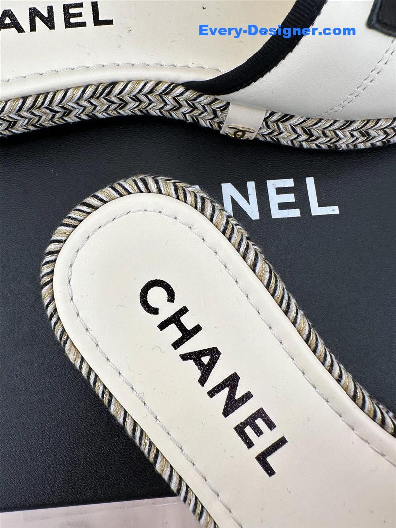 CC velcro lazy slippers