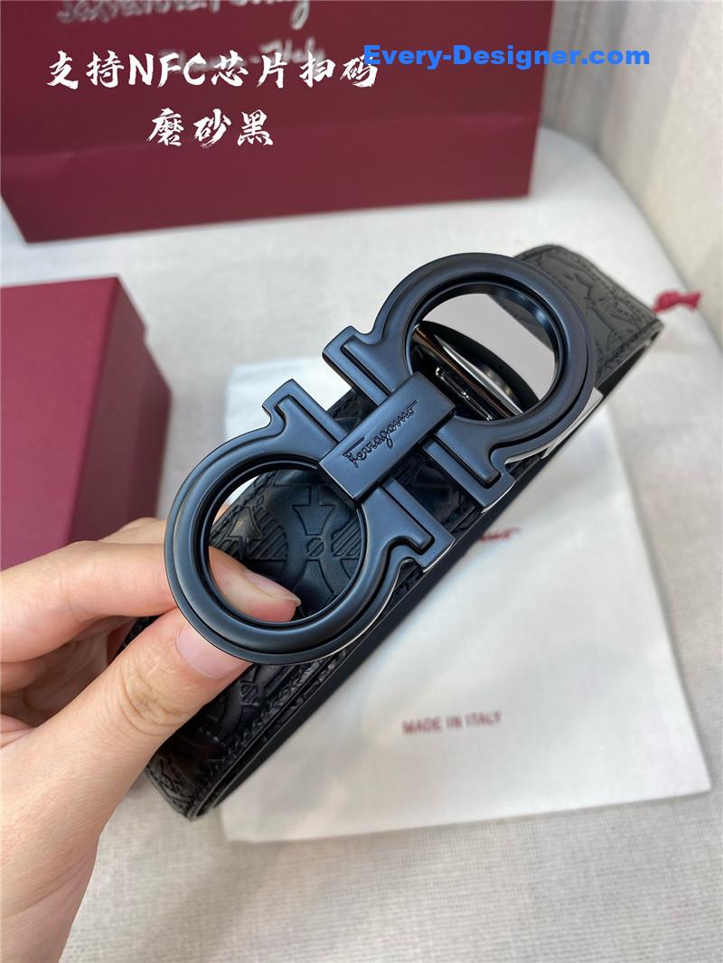 Salvatore Ferragamo new belt