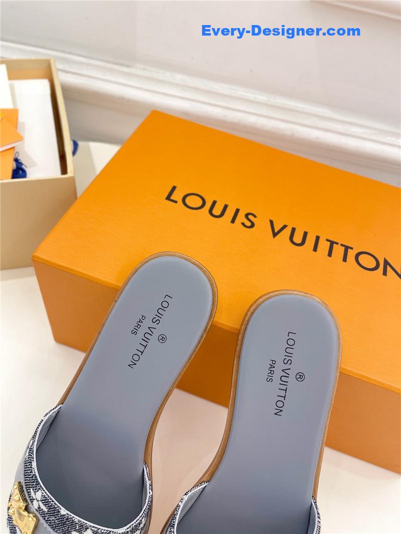 l0vis Vvtt0n lv spring and summer new metal buckle slippers