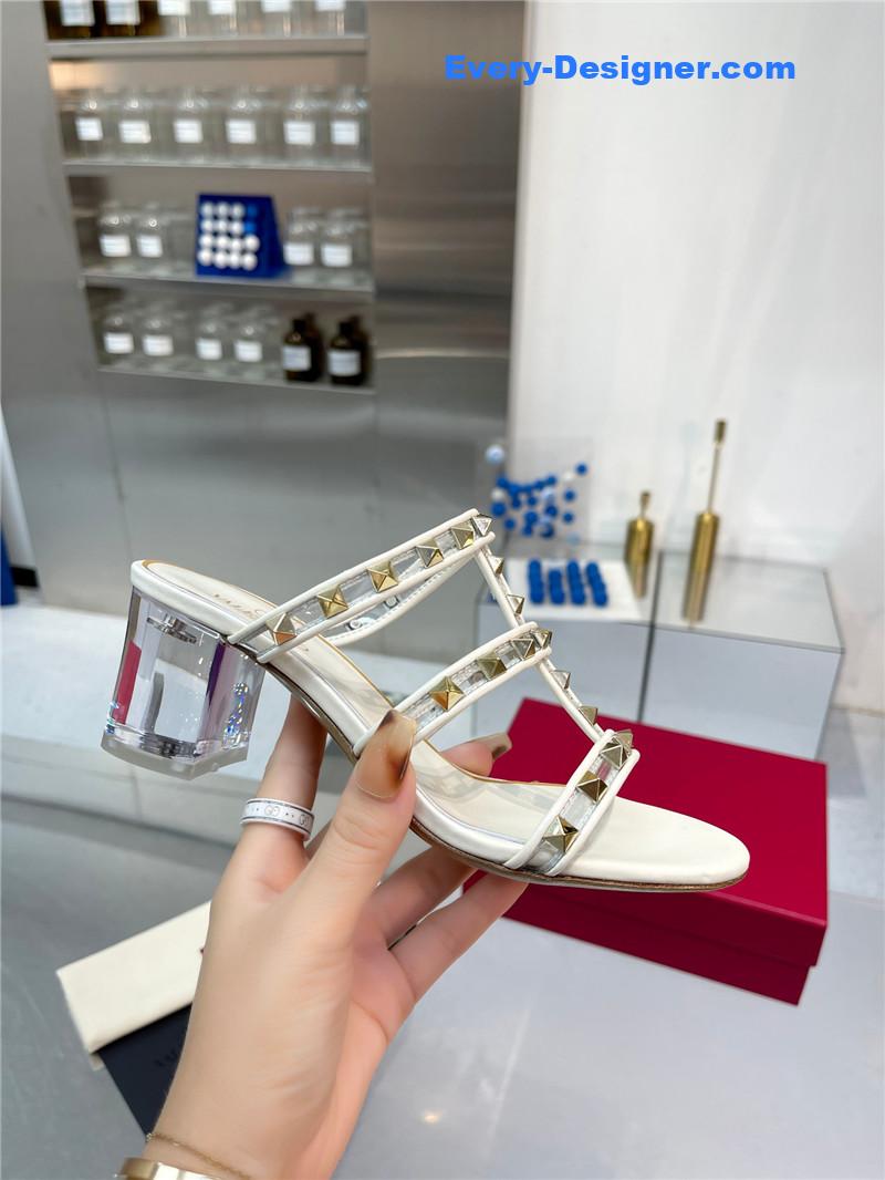 Va1e*ntin0 new transparent heel classic sandals