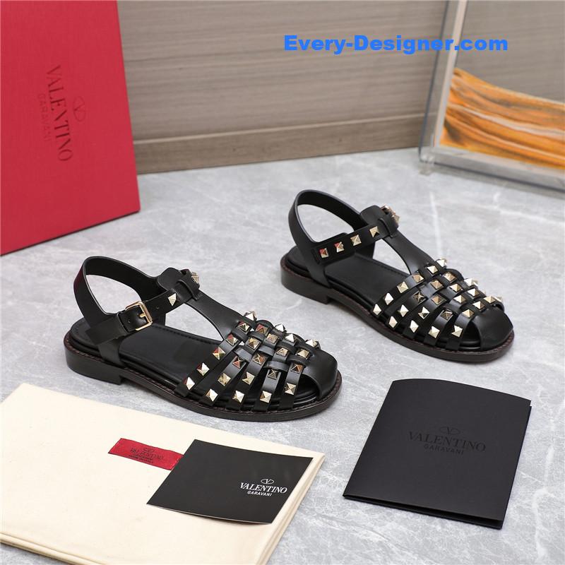 Va1e*ntin0 vintage baotou hollow roman women’s shoes
