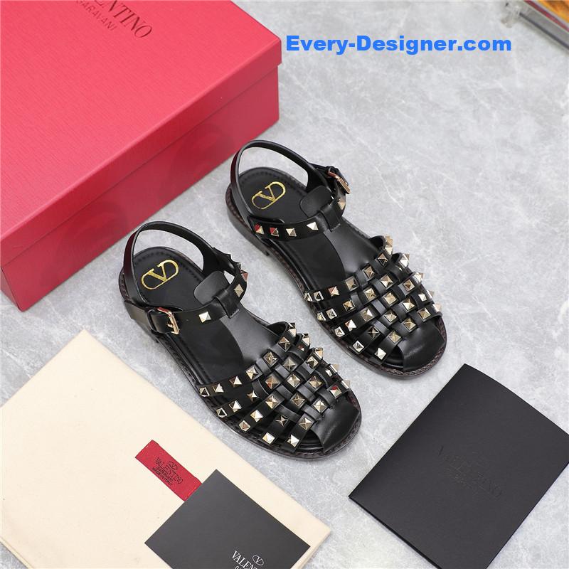 Va1e*ntin0 vintage baotou hollow roman women’s shoes