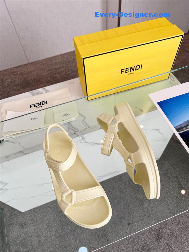 F**di summer new velcro sandals