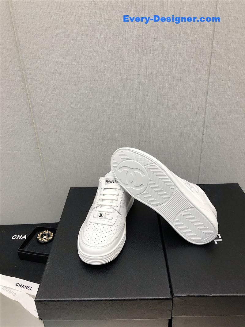 Ch**el new explosive sneakers