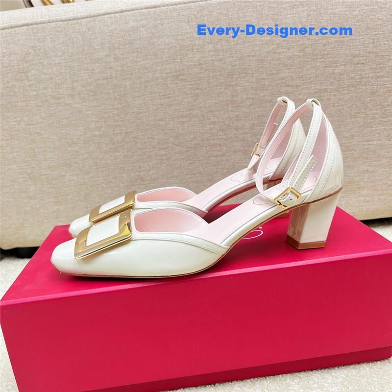 roger u1u1er classic buckle strap sandals