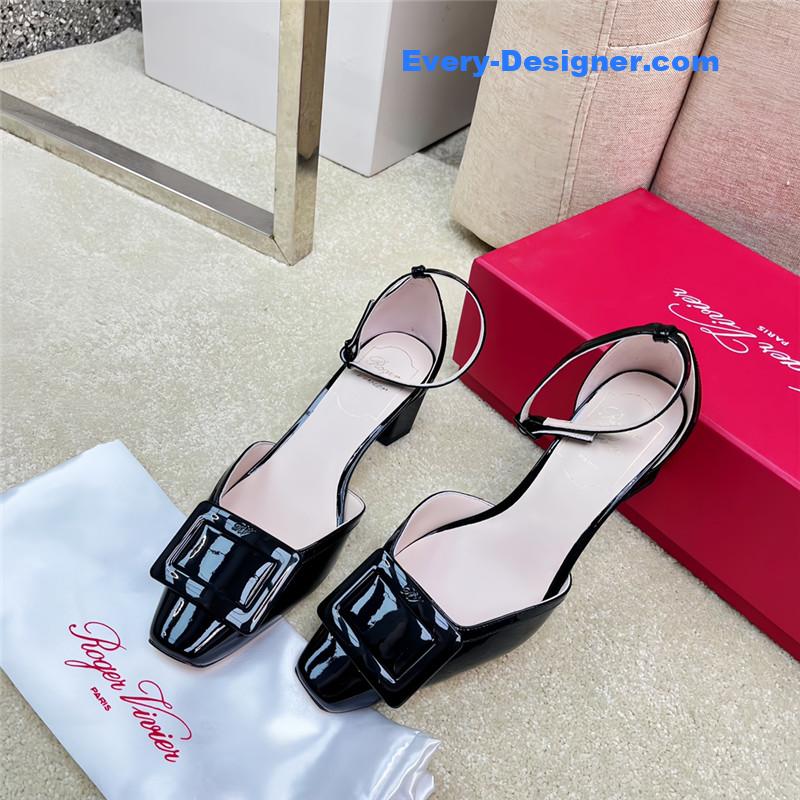 roger u1u1er classic buckle strap sandals