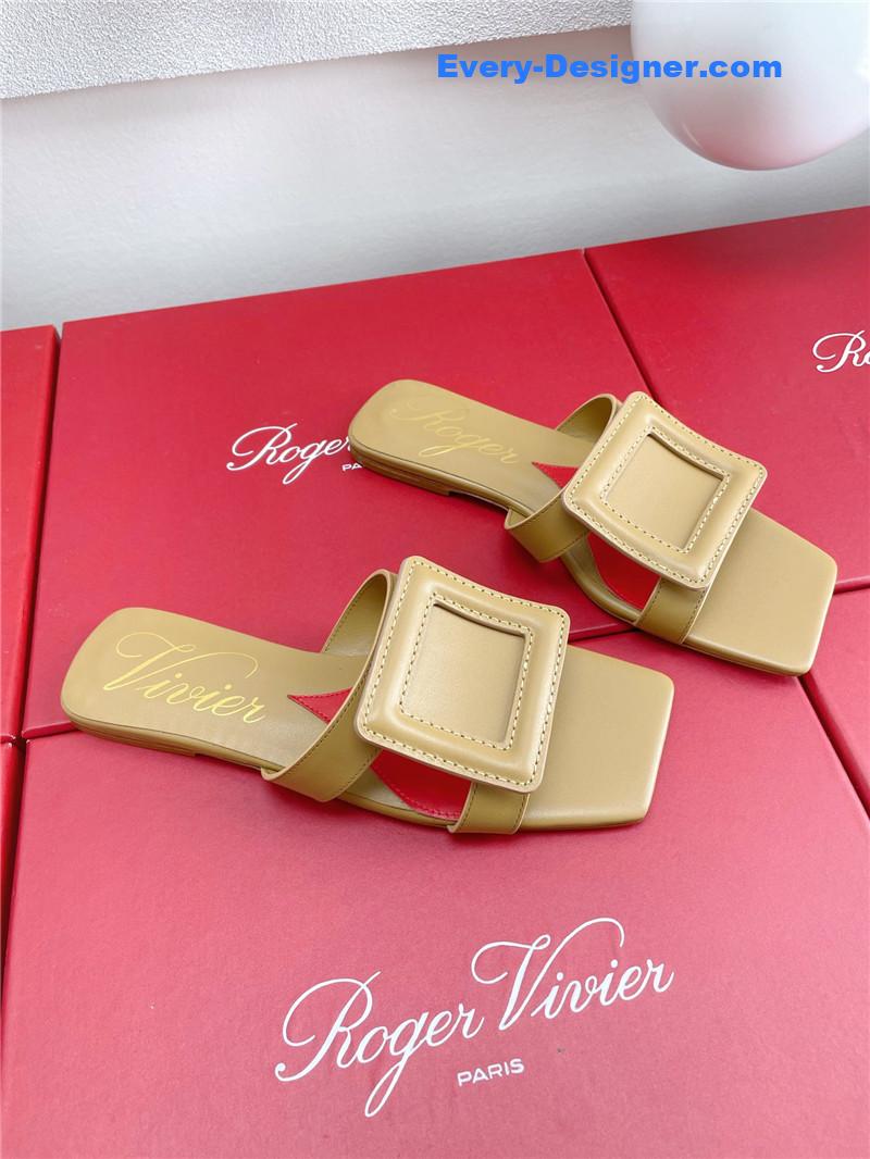 roger u1u1er embroidered buckle mules