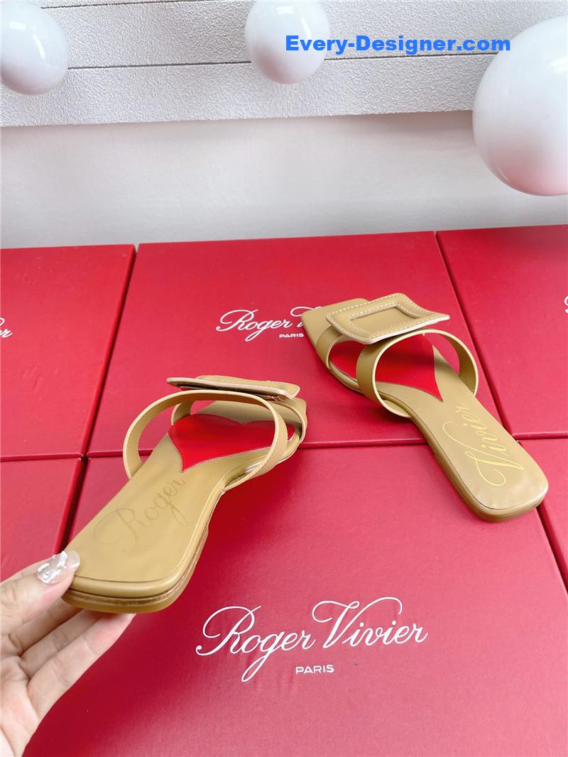 roger u1u1er embroidered buckle mules