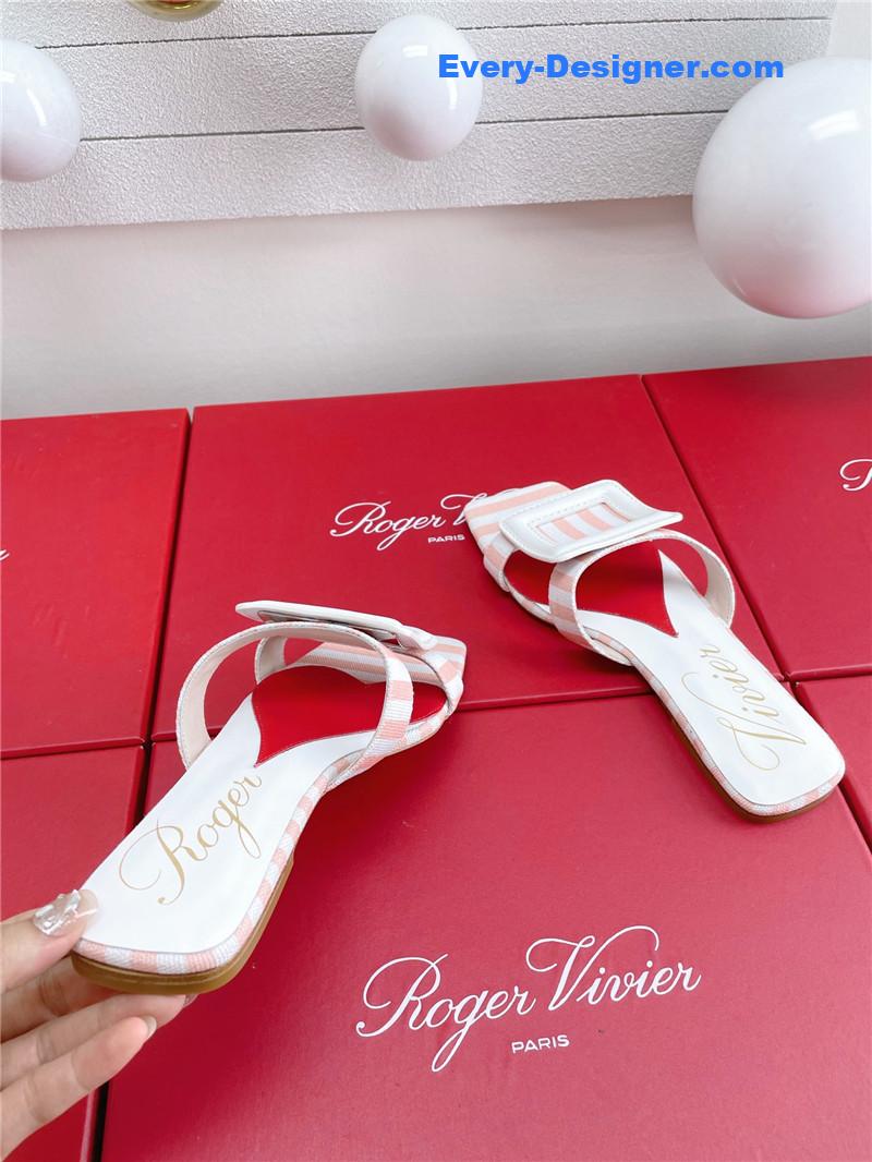 roger u1u1er embroidered buckle mules