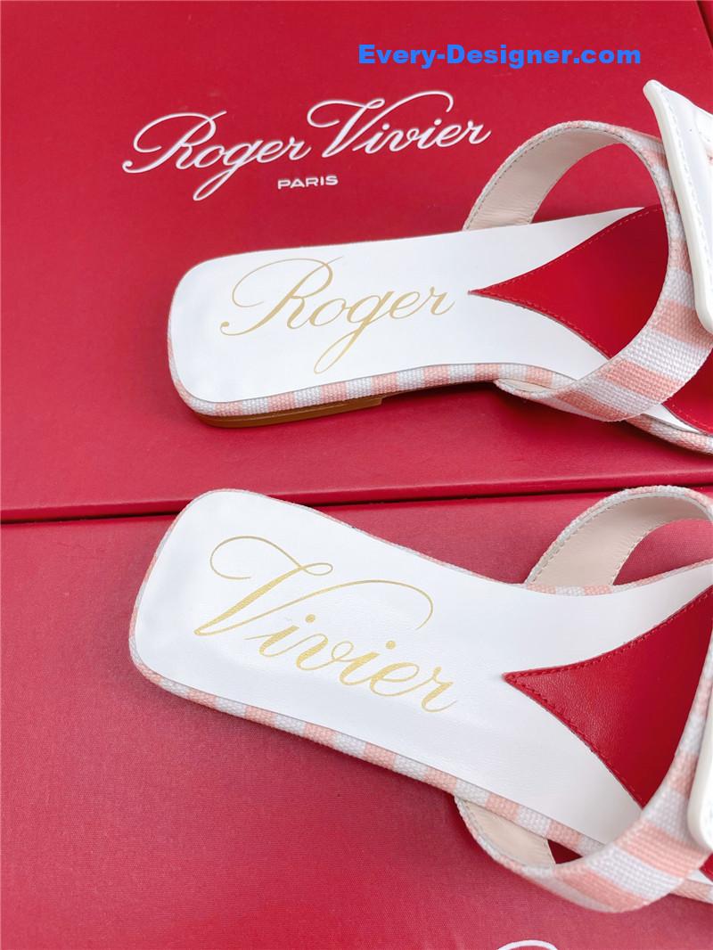roger u1u1er embroidered buckle mules