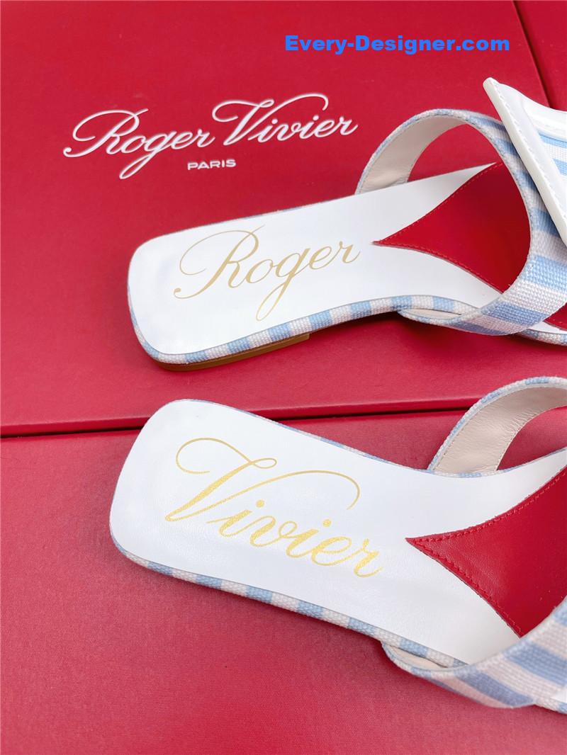 roger u1u1er embroidered buckle mules
