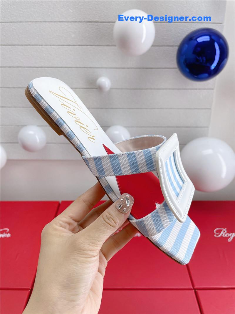 roger u1u1er embroidered buckle mules