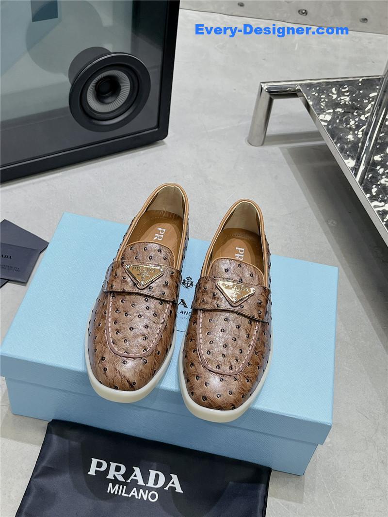 Pra*a new loafers