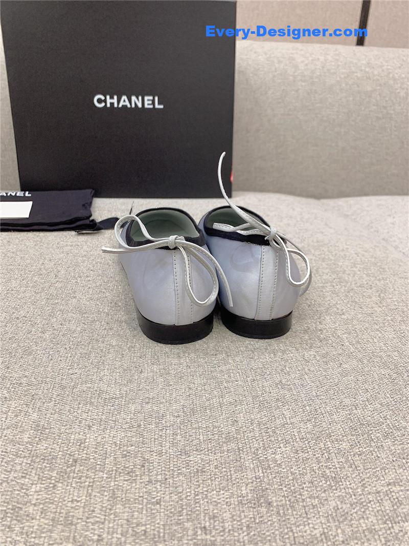 CC vintage flat shoes