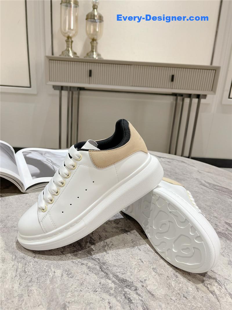 a1exa*der Mcqv*en new oversized sneakers