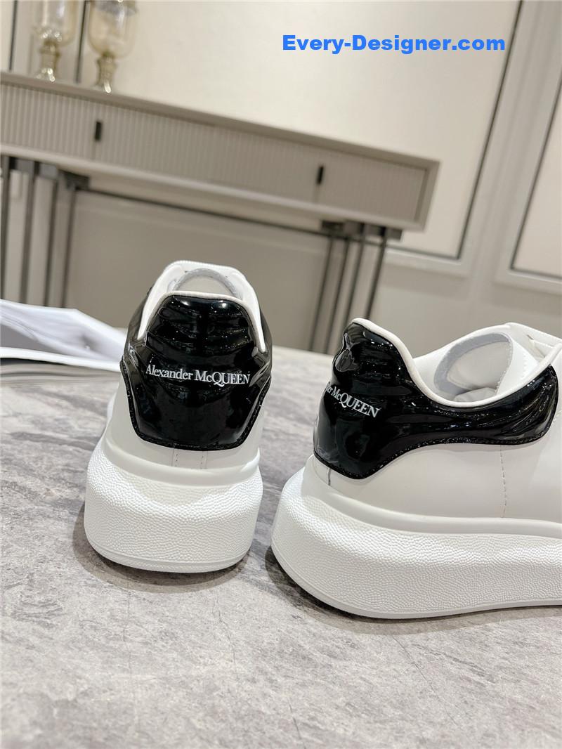 a1exa*der Mcqv*en new oversized sneakers