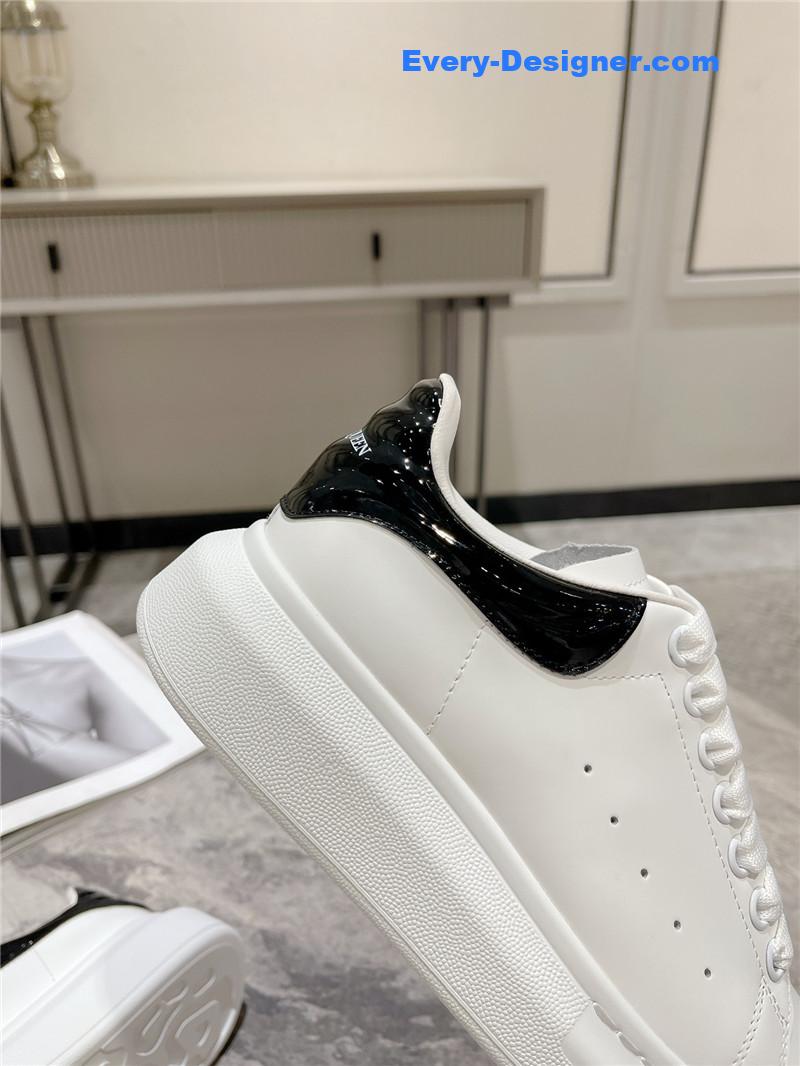 a1exa*der Mcqv*en new oversized sneakers
