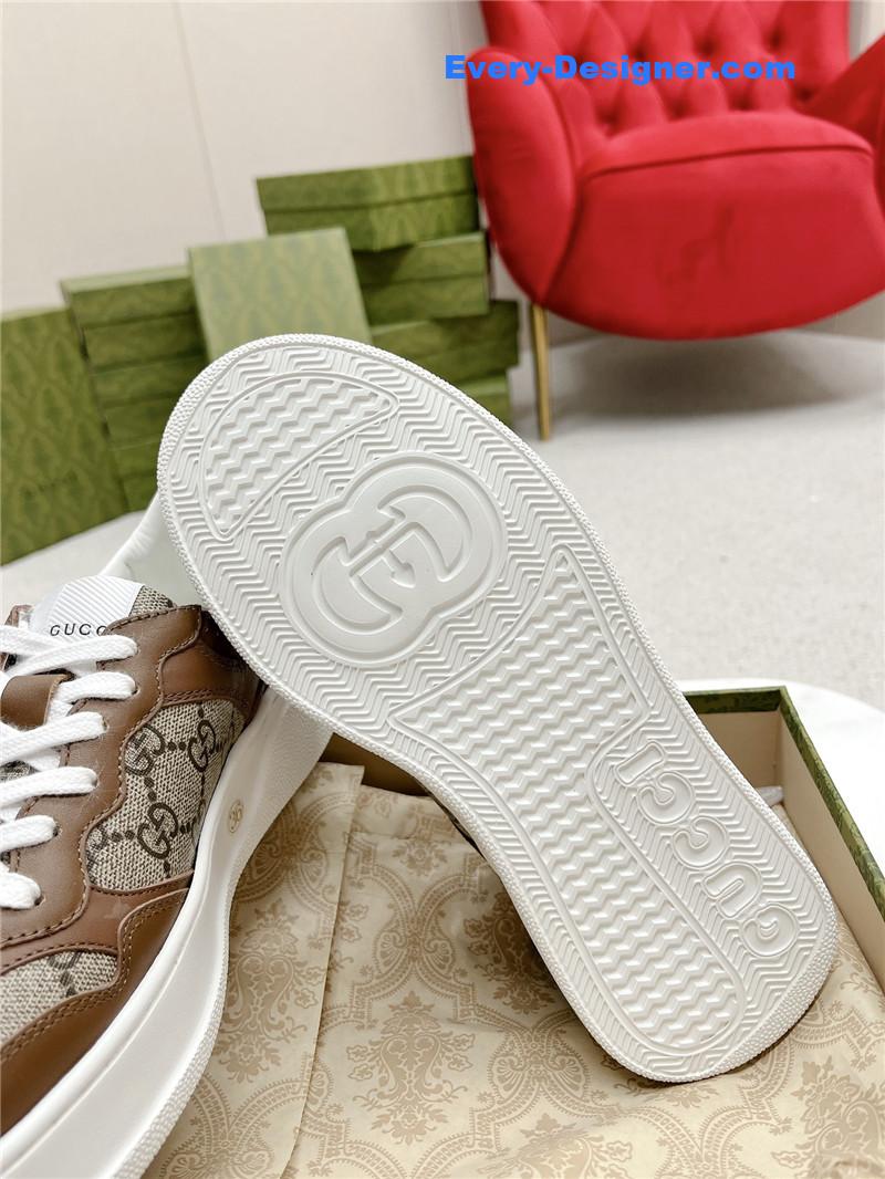 Gvc*1 chunky b series lightweight soft platform sneakers