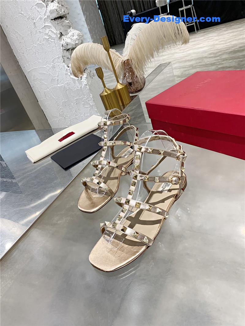 Va1e*ntin0 stud sandals