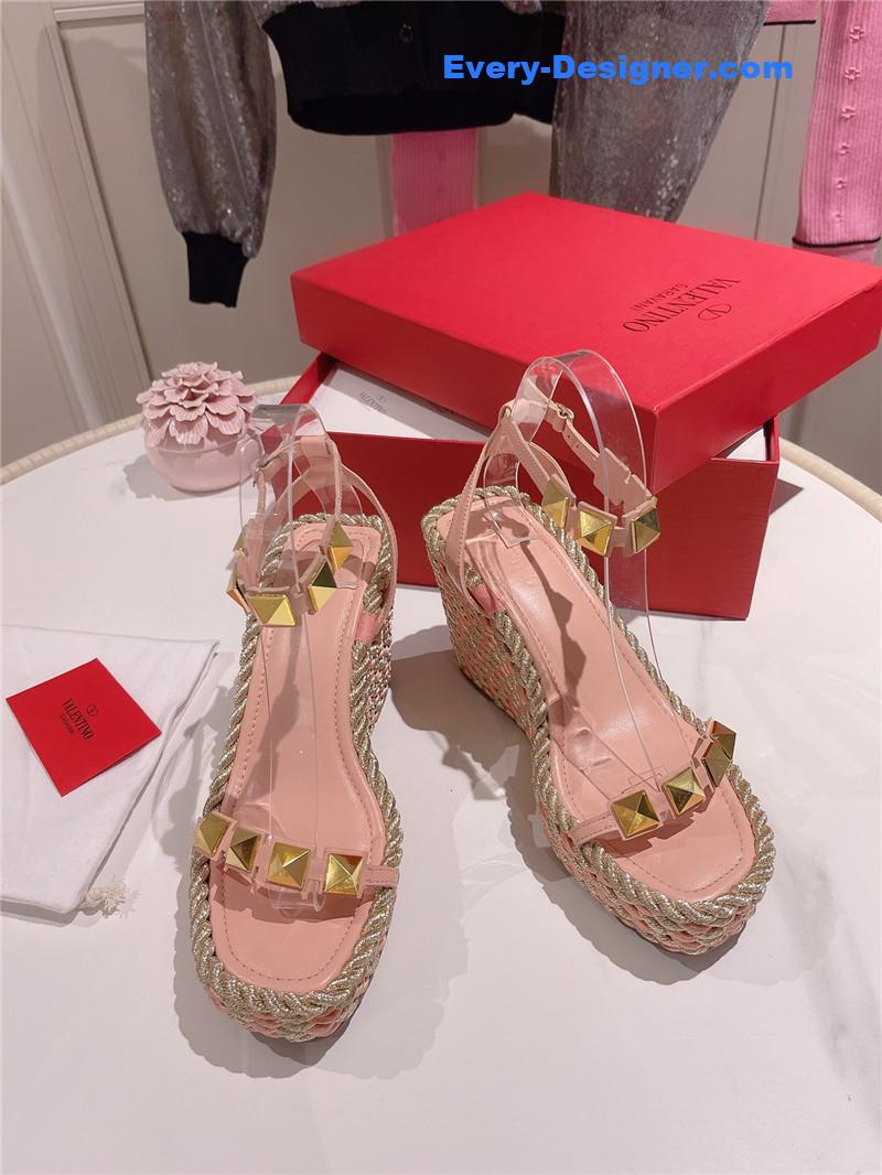 Va1e*ntin0 studded wedge sandals