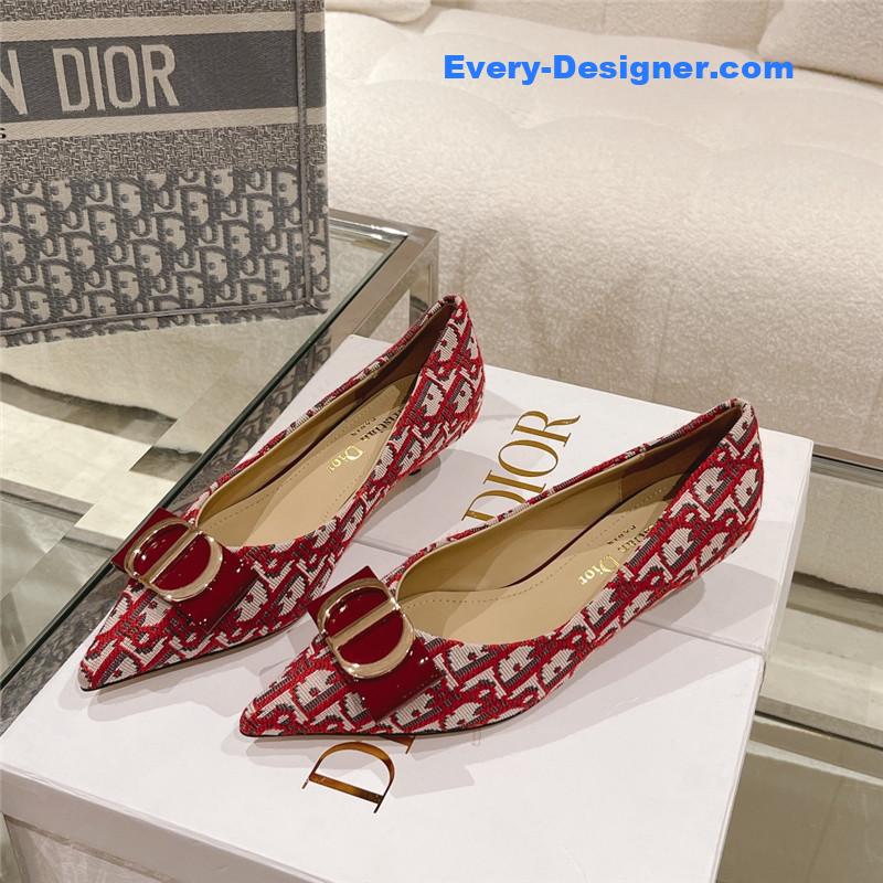 D10r early spring new cat heel shoes