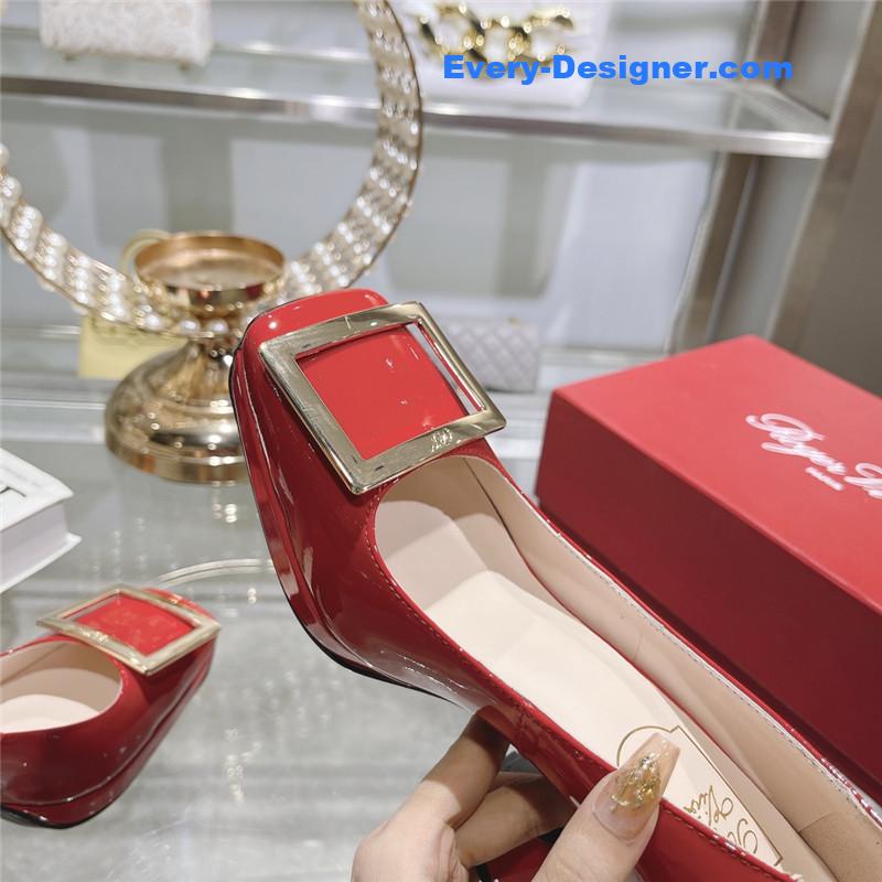 roger u1u1er classic buckle pumps