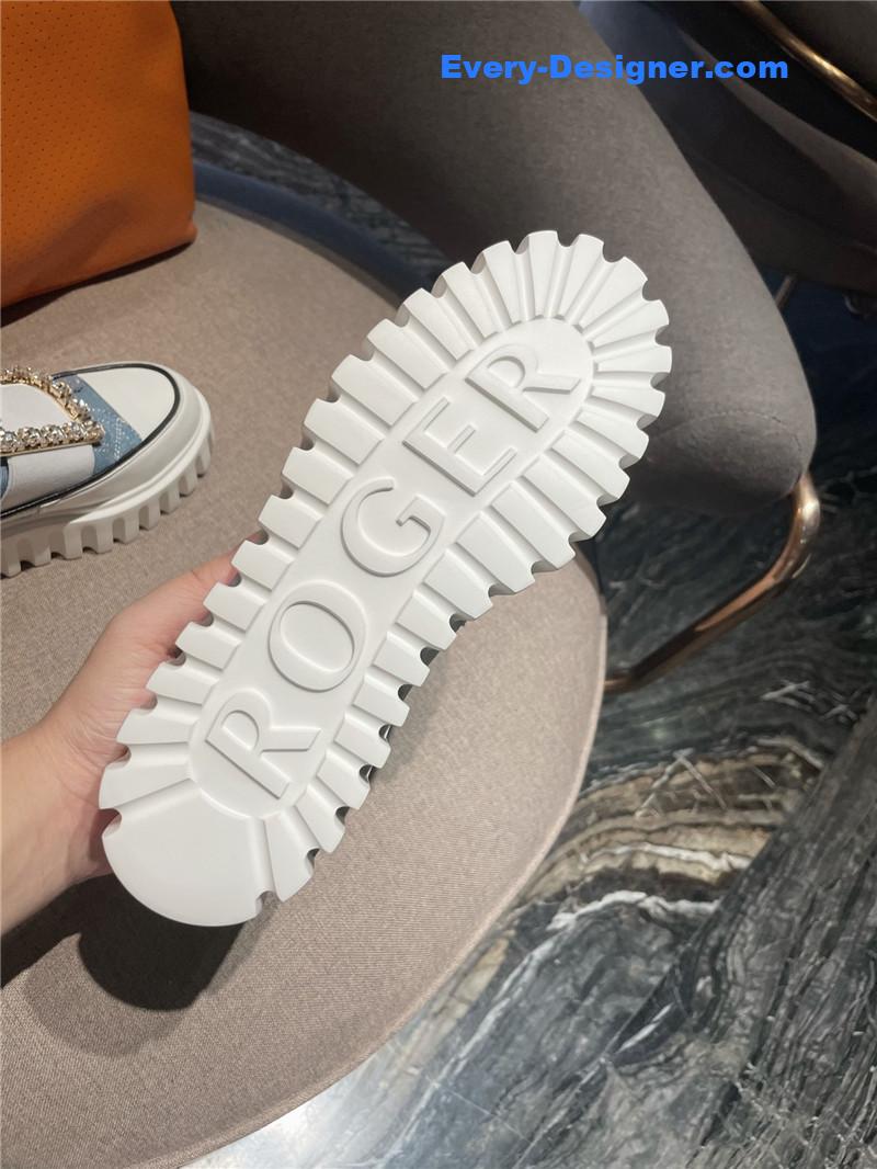 roger u1u1er platform loafers