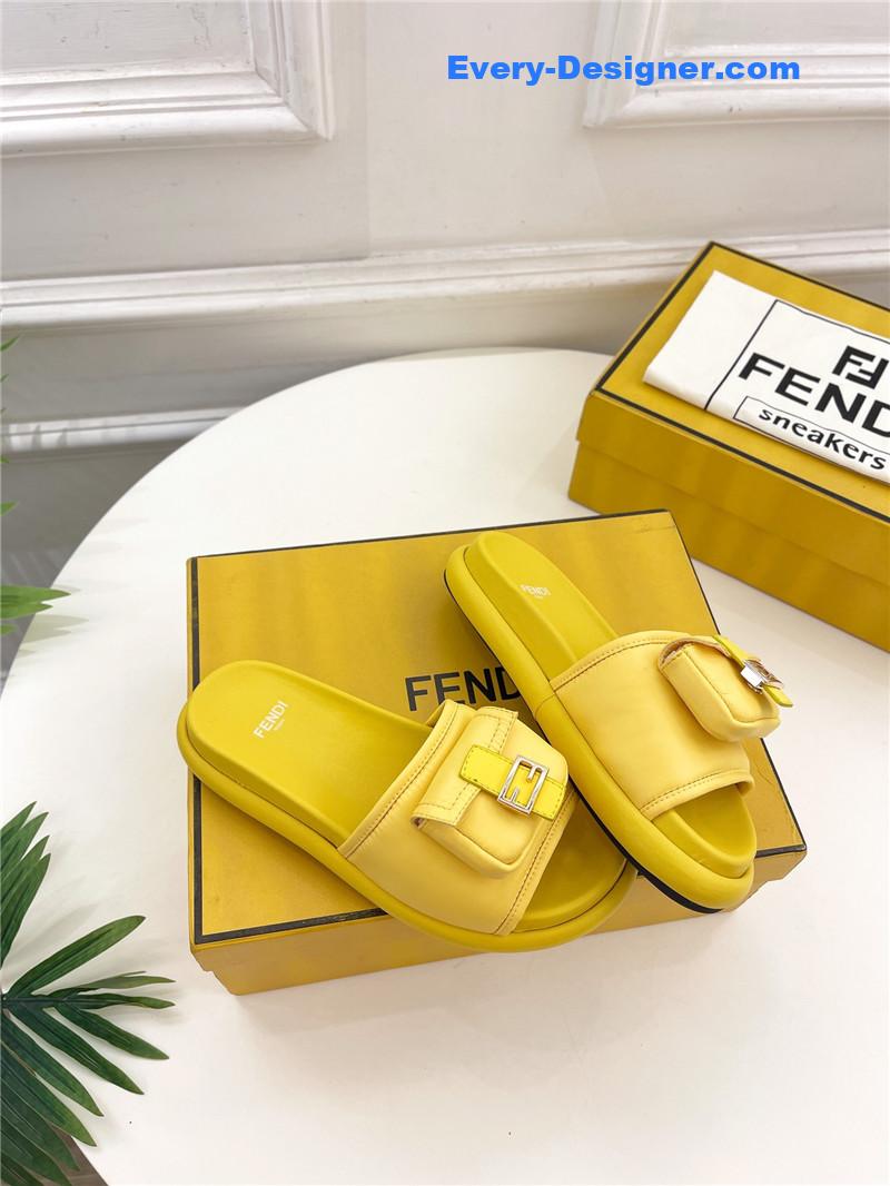 F**di pocket casual slippers