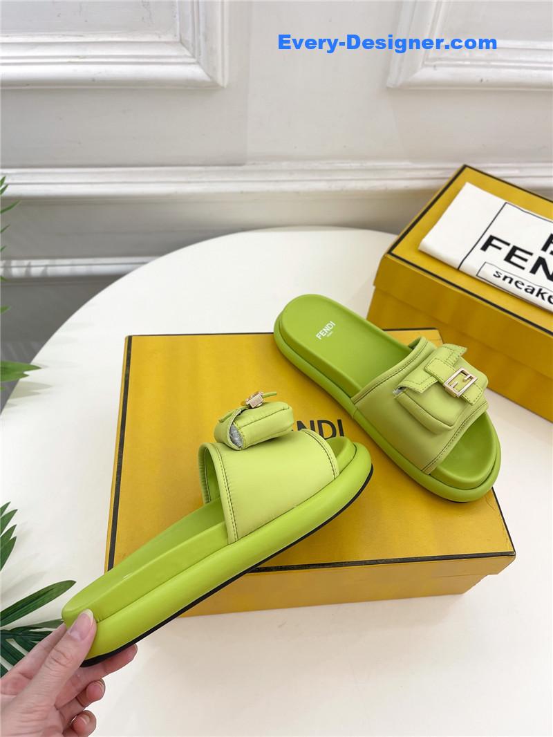 F**di pocket casual slippers