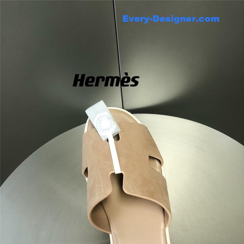 H**me5 platform slippers