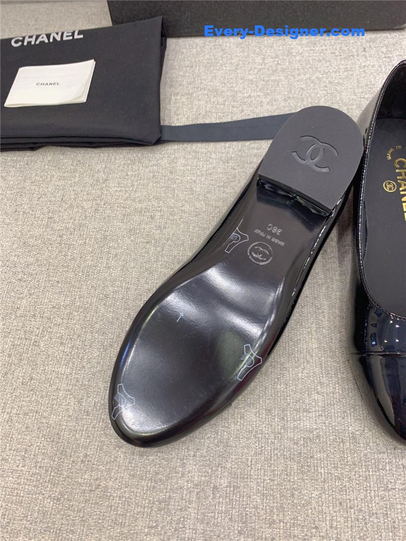 CC new flat shoes