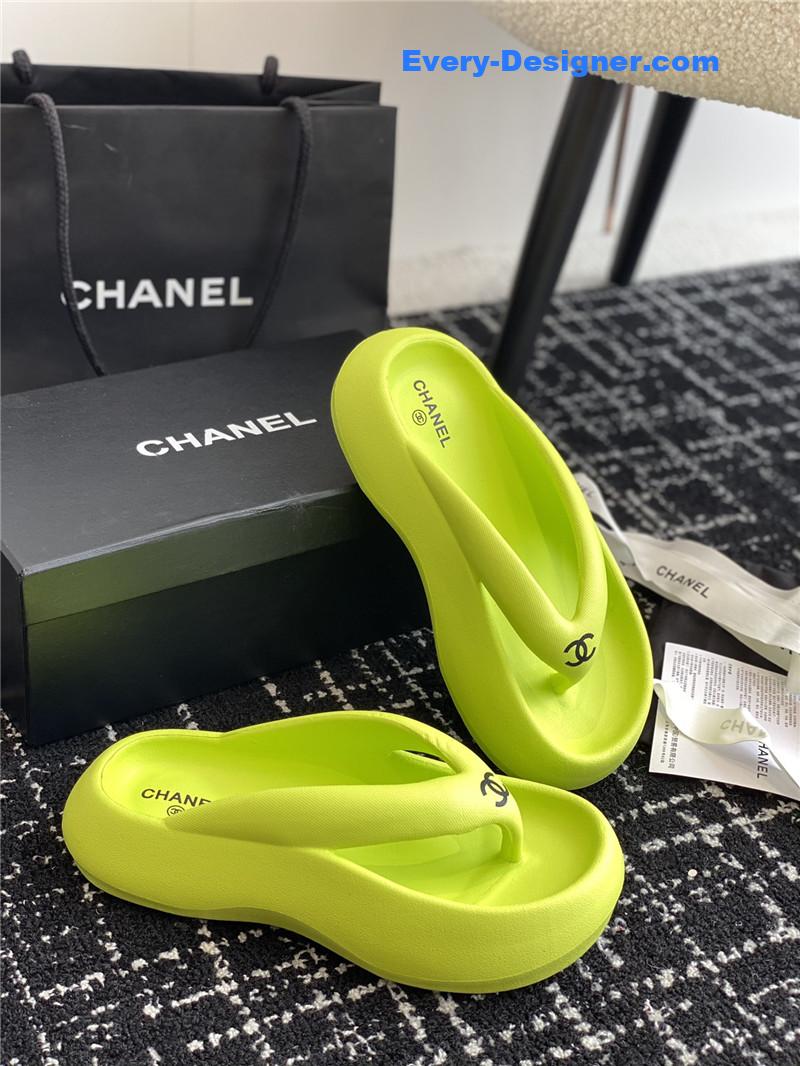 CC explosive style muffin sandals and slippers