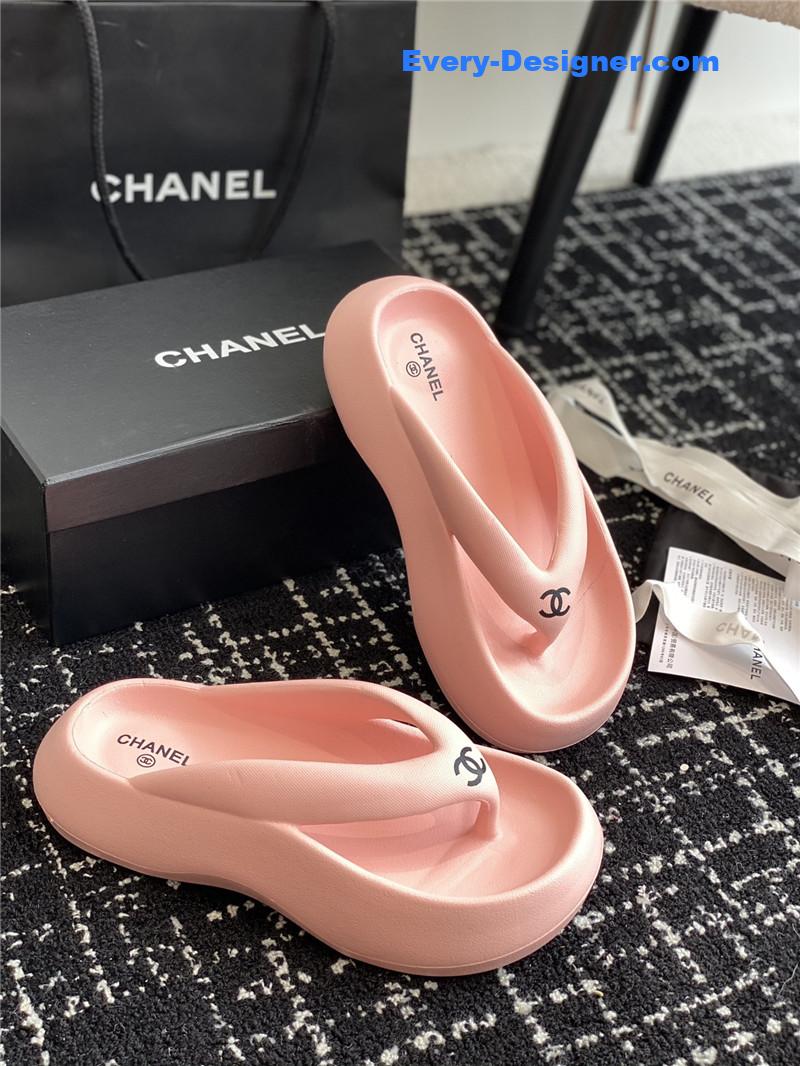 CC explosive style muffin sandals and slippers