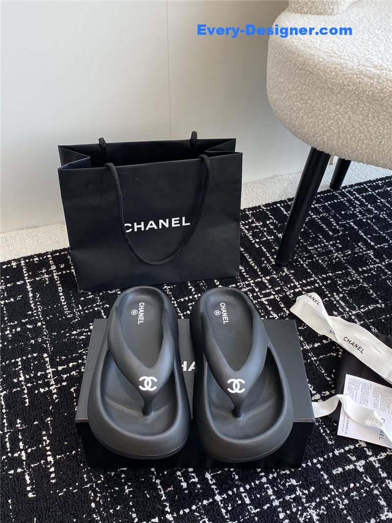 CC explosive style muffin sandals and slippers