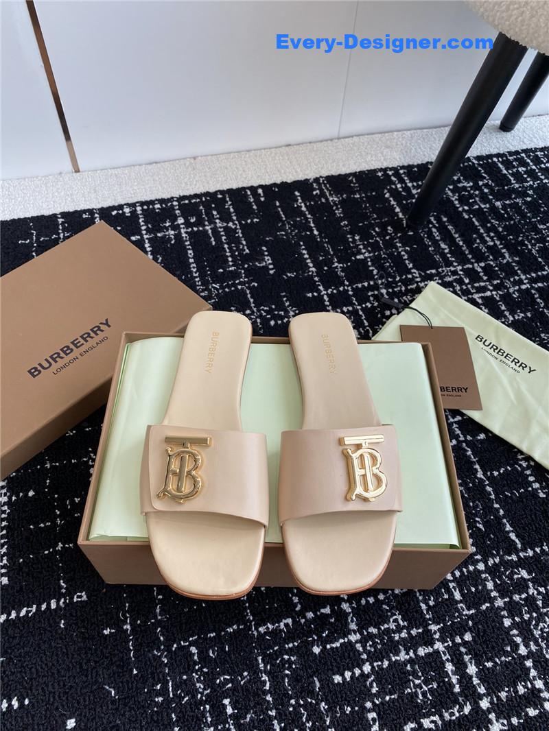 Bv*b*rry new slippers